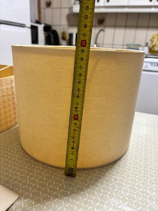 Lámpara de techo tela beige. Perfecto estado