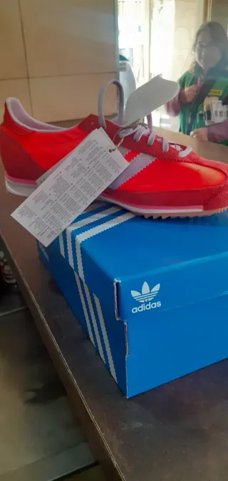 Zapatillas Adidas sin estrenar