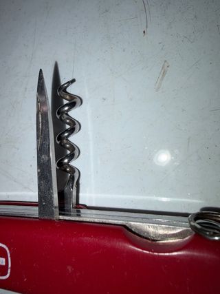 Coltellino Svizzero Multiuso Rosso