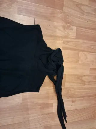 2 Vestiti Neri Virgin