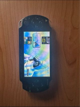 Sony PSP 2000 Nera + Custodia LittleBigPlanet