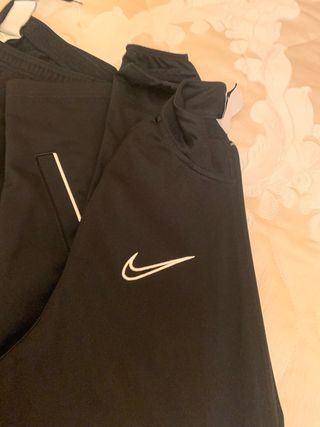 Tuta Nike nera taglia M non felpato