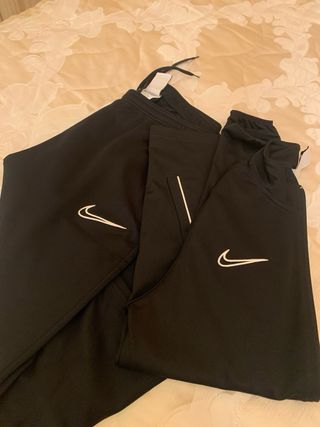 Tuta Nike nera taglia M non felpato