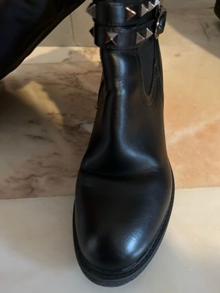 Stivali donna neri con borchie vera pelle