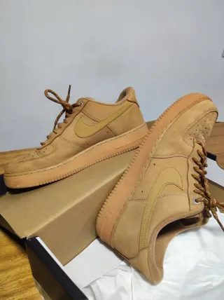 Nike Air Force 1 Beige/Marrón Talla 45,5