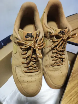 Nike Air Force 1 Beige/Marrón Talla 45,5