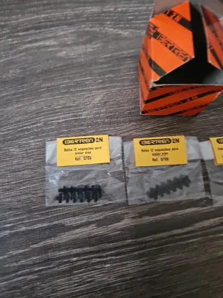 Bolsa 12 enganches Ibertren 2N vías Ref. 0706