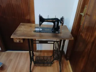 Máquina de coser antigua Sigma