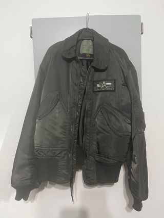 Chaqueta Alpha Industries Verde Oliva