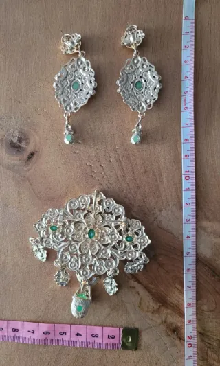 Conjunto Aderezo Dorado y Verde