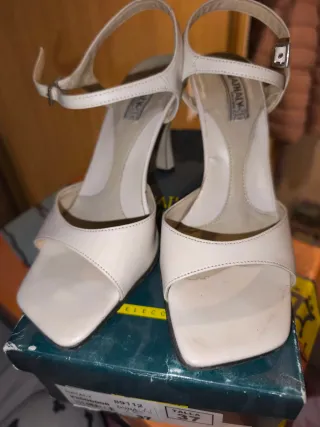 Zapatos de tacón NATHALY beige talla 37