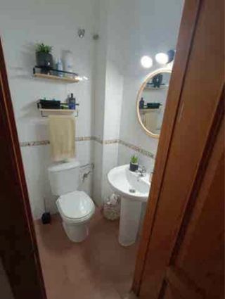 HABITACIÓN AMUEBLADA en casa adosada Coria del Rio