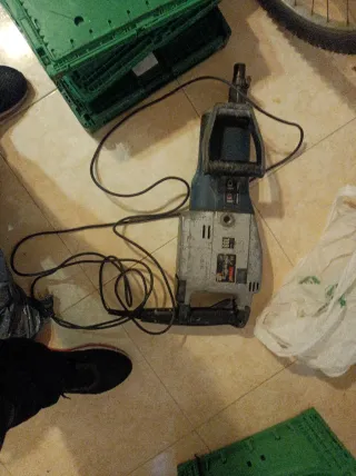 Martillo percutor eléctrico Bosch UBH 12-50