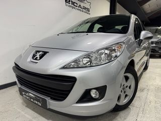 Peugeot 207+ 1.4i SOLAMENTE 2.400 kilometros !!