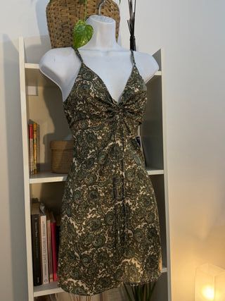 vestido corto estampado paisley talla M