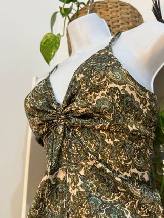 vestido corto estampado paisley talla M