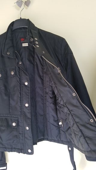 Giubbotto Casucci nero con cintura