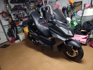 Goes 125 GT Maxi Scooter Negra/Gris