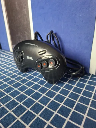 MEGADRIVE 1 ORIGINAL MANDO LETRAS ROJAS