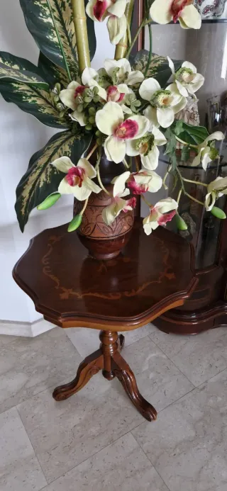 Salón comedor madera maciza