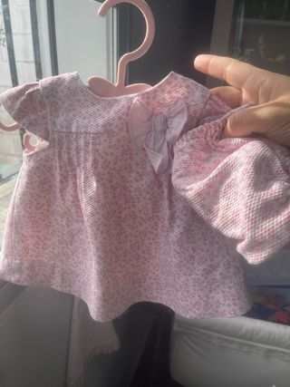 Vestidos bebé ,variados . Se vende el lote (8 und)