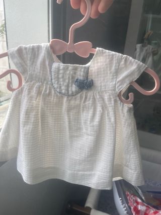 Vestidos bebé ,variados . Se vende el lote (8 und)