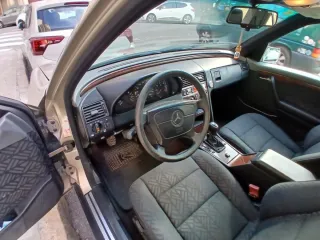Mercedes-Benz Clase C 1995