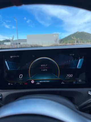 Mercedes-Benz Clase A, AMG A35 2020