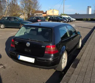 Volkswagen Golf 2001