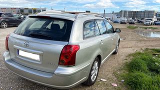 Toyota Avensis 2005