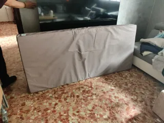 Cama articulada para personas mayores