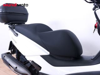 KYMCO GRAND DINK 300 ABS