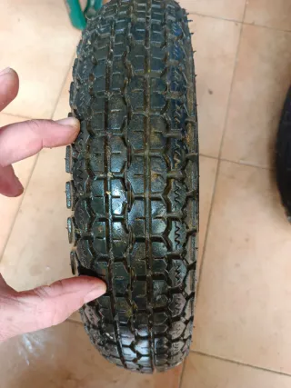 Rueda de remolque  3.50x8 pirelli