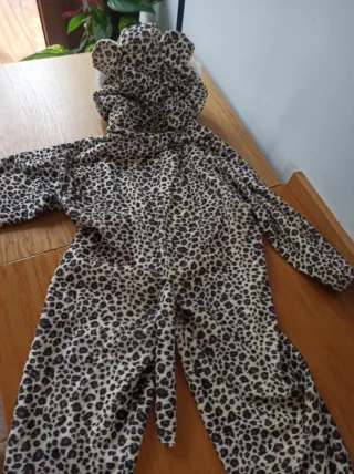 Traje leopardo bebé