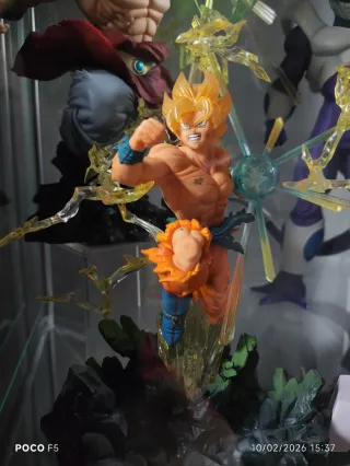 Figuarts Zero Broly vs Goku Diorama - Dragon Ball