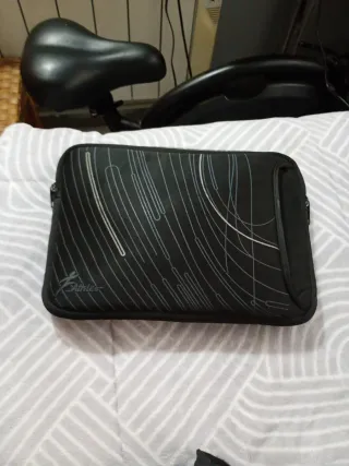 Ordenador portátil Advance