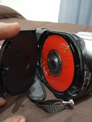 Handycam SONY DCR-DVD106. Lente 40x CON FUNDA