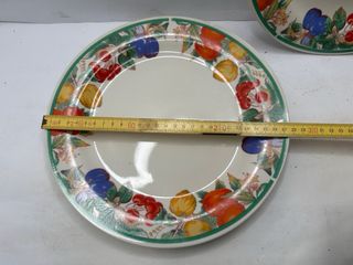 2 Piatti da collezione con frutta