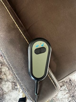 Sillón reclinable marrón