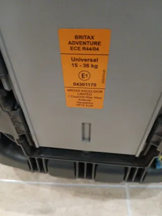 Silla coche niño Britax Römer negra