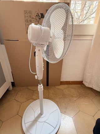 Ventilador Pritech blanco