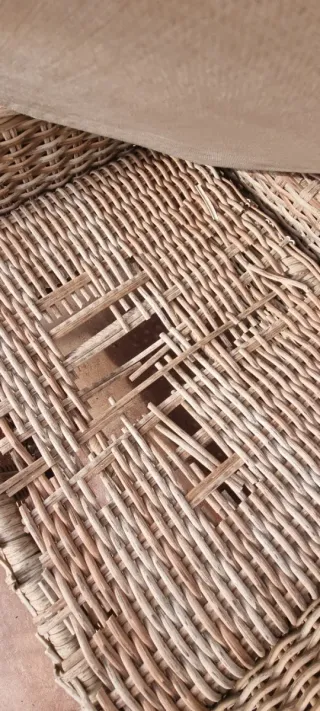 2 Conjuntos de sofas y mesas de jardín ratán