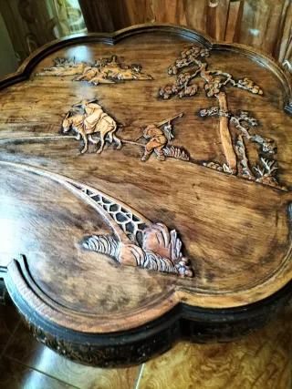 Mesa china ,muy antigua