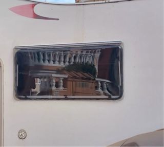 Ventana para caravana