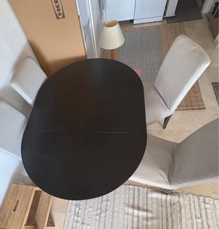 Mesa comedor y 4 sillas