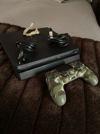 Consola PlayStation 4 Negra Precio Negociable