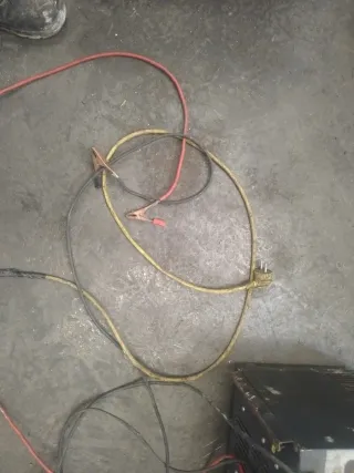 Cargador carretilla monofásico 24V 20A