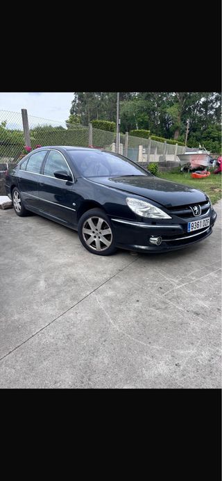 Peugeot 607 2004