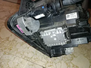 Faro delantero derecho Kia Sportage 2024