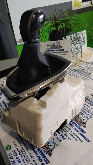 Palanca de cambios Peugeot 208